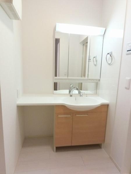 ラ・サンテ　Ａ