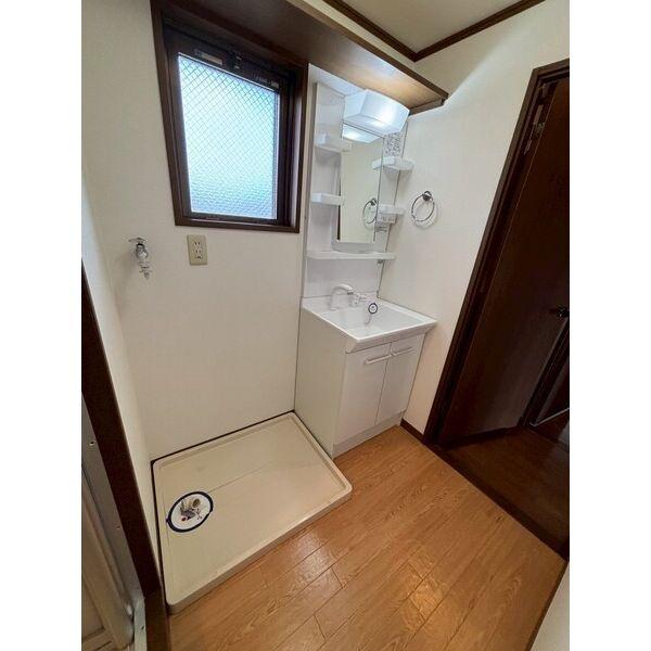 ファミーユ　Ａ棟