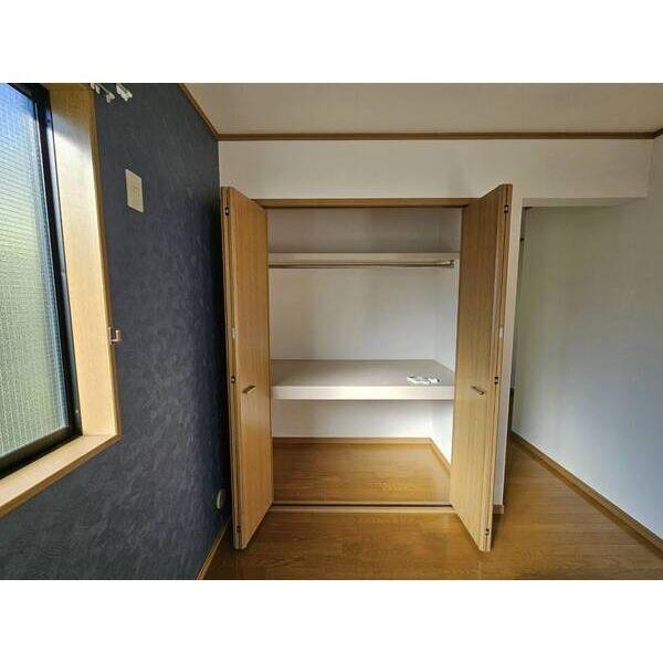 ロイヤルハイツ(簗瀬)