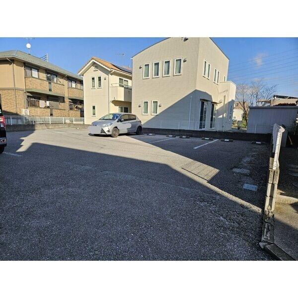 ロイヤルハイツ(簗瀬)