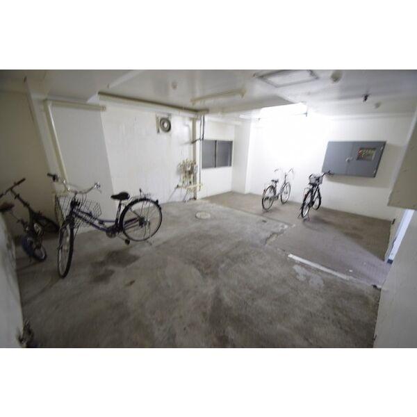 ピットインR一番館