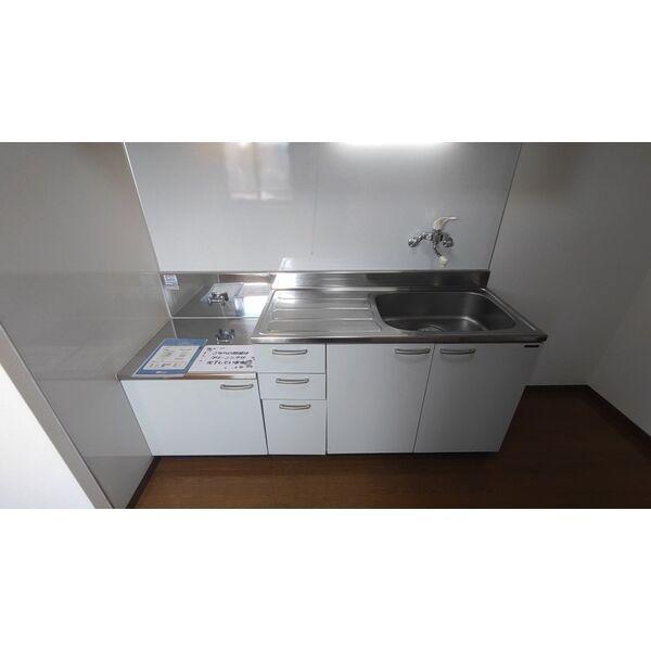 コートビレッジ駅前通り