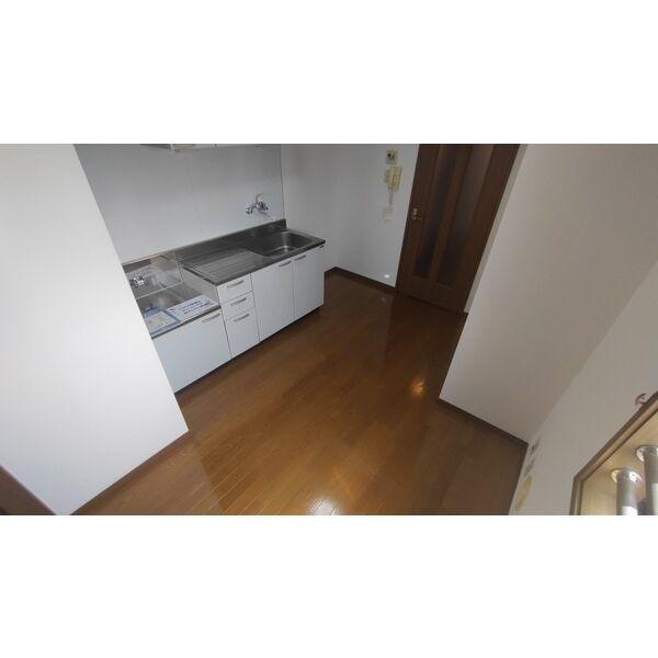 コートビレッジ駅前通り