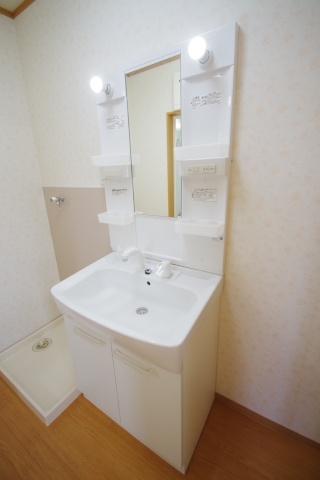 宇都宮市岩曽町のアパート