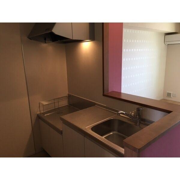 サンプレイステクノ　Ｂ棟