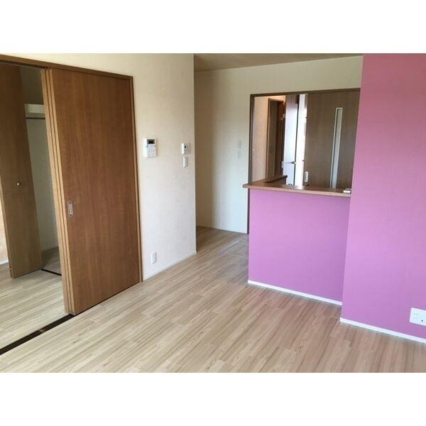 サンプレイステクノ　Ｂ棟