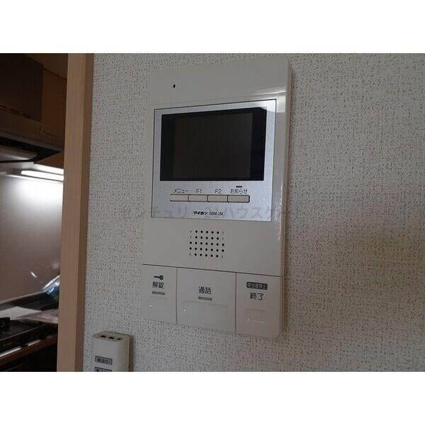 イースト　アヴェニュー