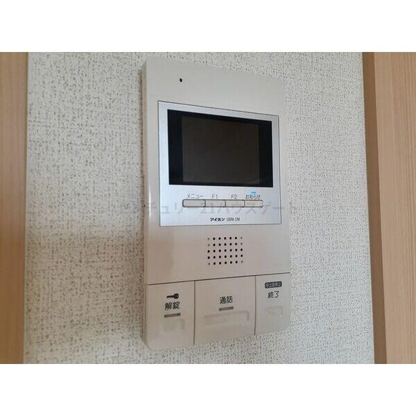 イースト　アヴェニュー