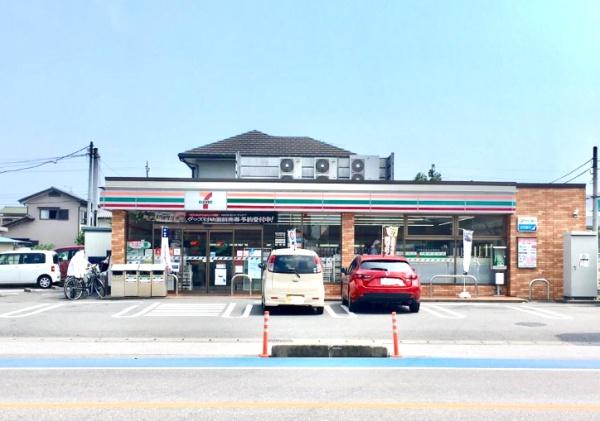 カーサ　ソラーナ(セブンイレブン宇都宮宝木本町店)