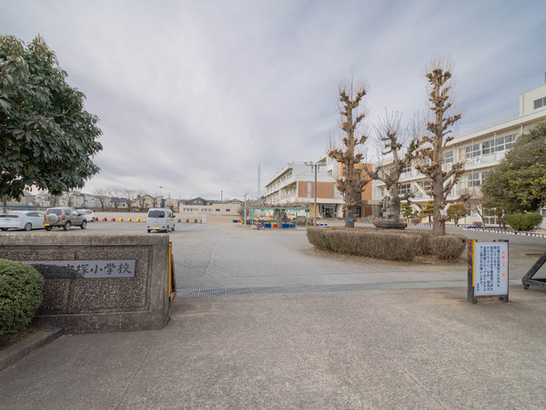 下都賀郡壬生町大字安塚の店舗（一戸建）(壬生町立安塚小学校)