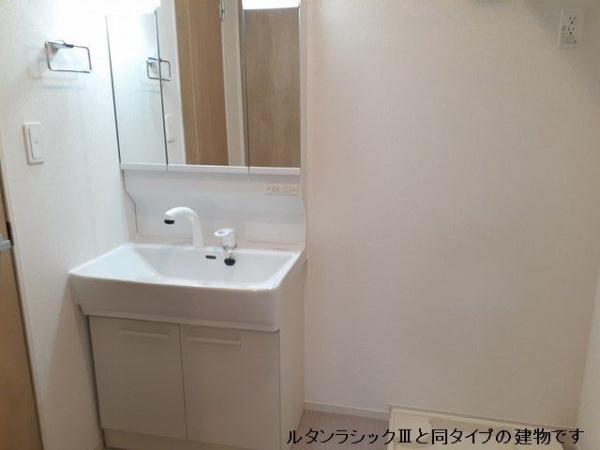 ロイヤル鈴　Ｊ