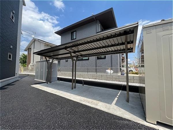 ユーストマ