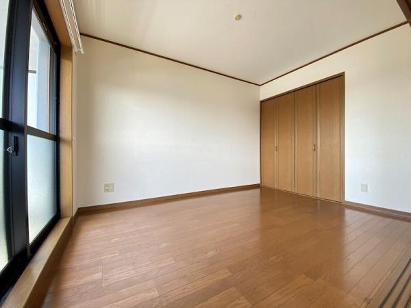 ドリームタウン三和A棟