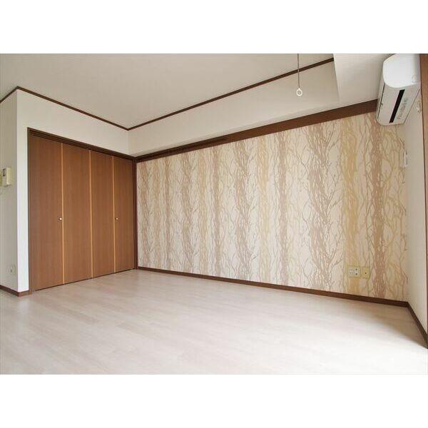エルハイツ川田