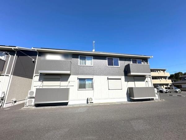 プレシュアモール