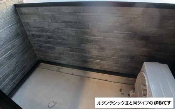 ロイヤル鈴　Ｊ