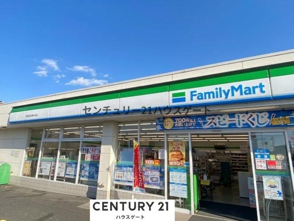 リジエール(ファミリーマート宇都宮簗瀬中央店)