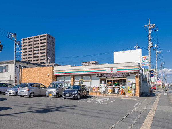 元今泉レジデンス(セブンイレブン宇都宮元今泉店)