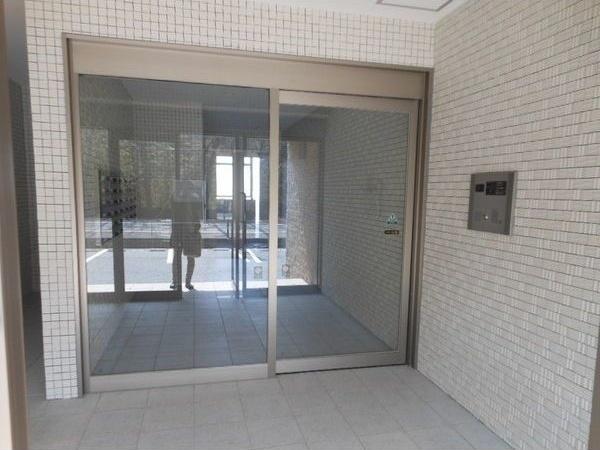 アドラール