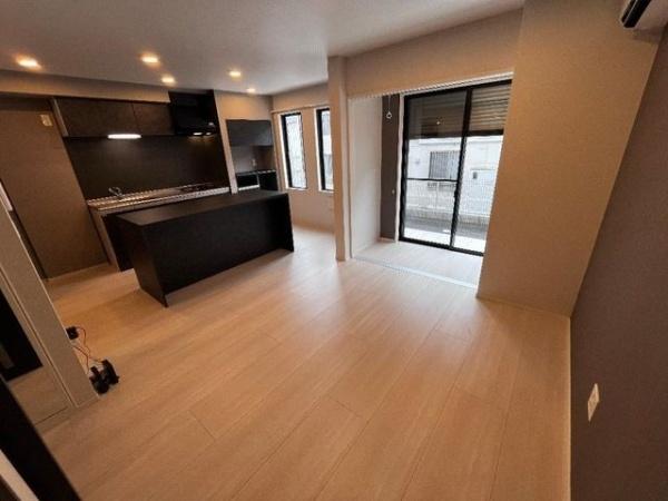スイートモダン東宿郷3丁目新築マンション