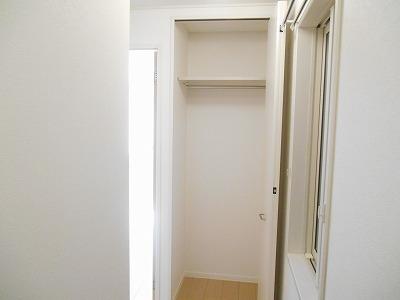 安立戸建て
