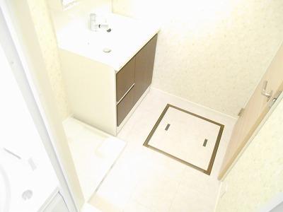 安立戸建て