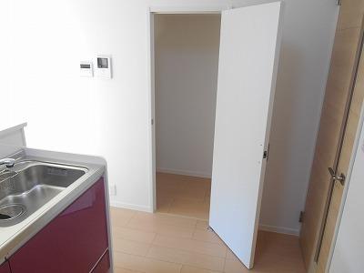 安立戸建て