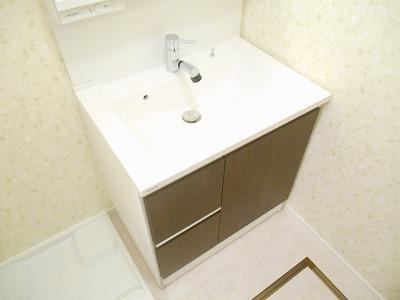 安立戸建て