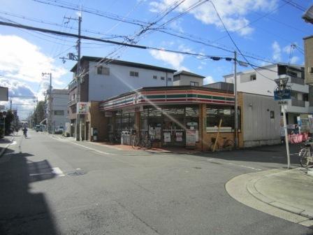フジパレス西加賀屋Ⅱ番館(セブンイレブン)