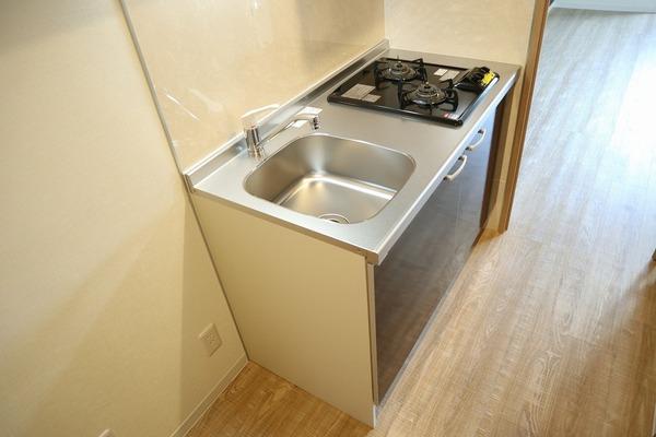 YOSHITOMI天下茶屋
