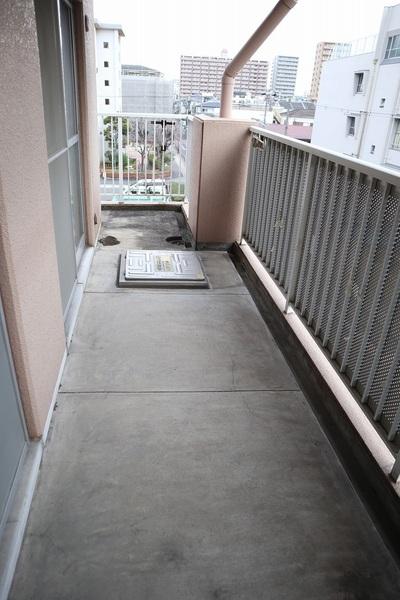 ヴィラスリースター住之江