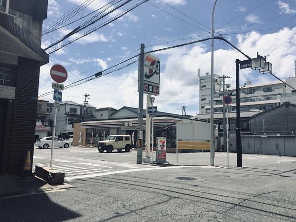 北島3丁目貸家(セブンイレブン)