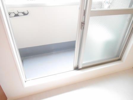 レクラン岸里東