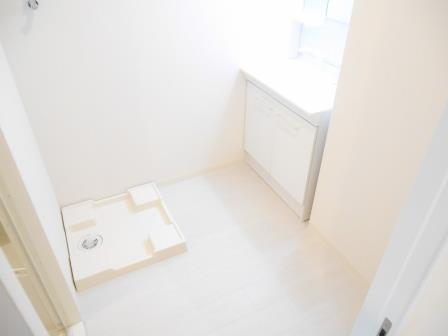 レクラン岸里東