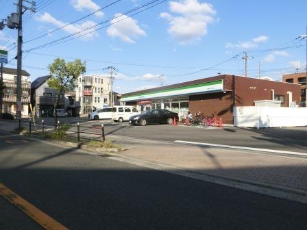 シティコート岸里玉出駅前(ファミリーマート)