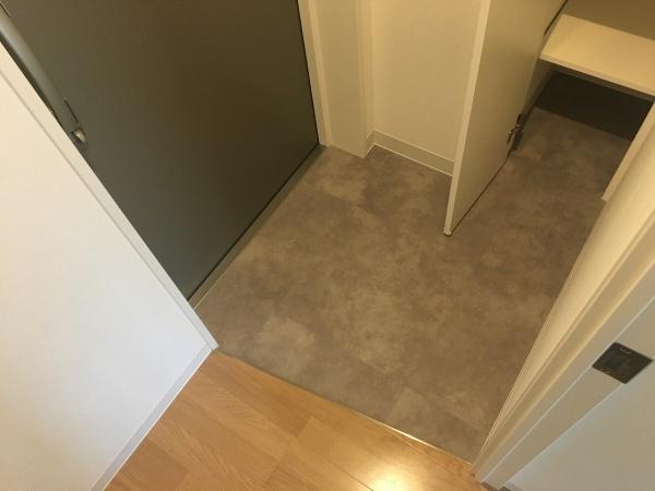 パークテラス花谷(玄関)