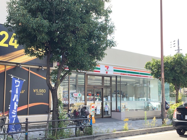 グッドライフ玉出(セブンイレブン)