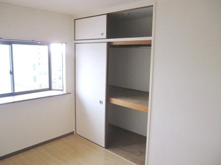 エクセレント川辺