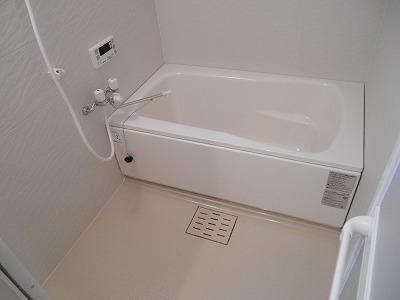 ワイハイツ栄和