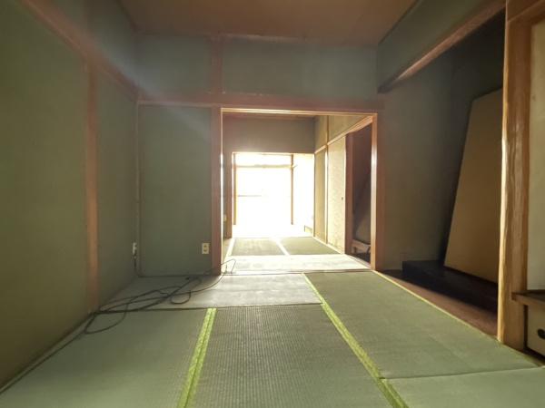 安立４丁目テラスハウス