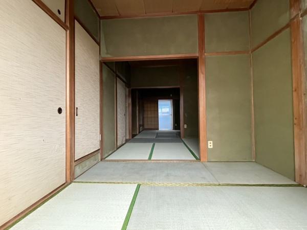 安立４丁目テラスハウス