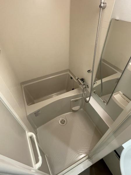 クレアグレイス岸里