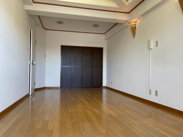 ラシーヌ南田辺