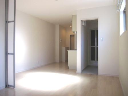 メゾンオークル１