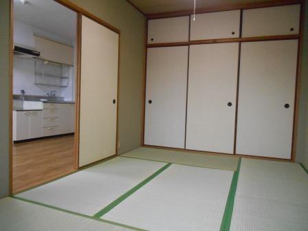 クレセントマンション