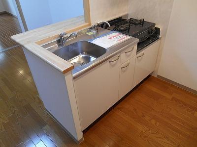 ワイハイツ栄和