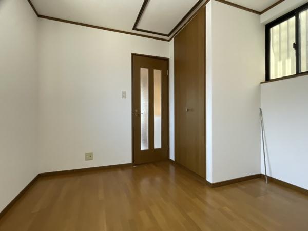 服部貸家