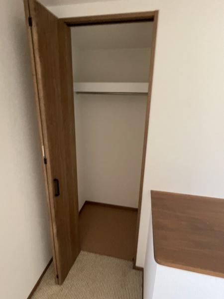 安立2丁目貸家