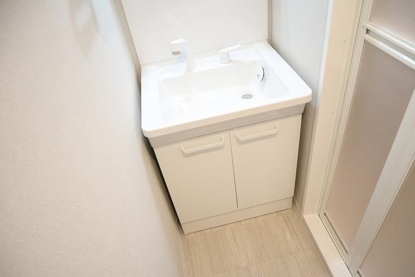 YOSHITOMI天下茶屋