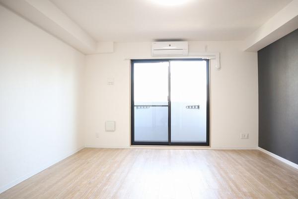YOSHITOMI天下茶屋